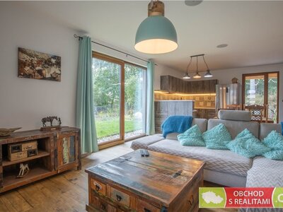 Ládeves u Kamenice, samostatný rodinný dům uprostřed přírody