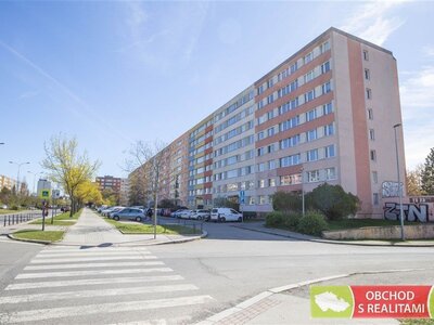 Praha / Lhotka, byt 2+KK