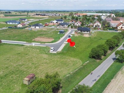 Stolany - stavební pozemek o výměře 1.366 m2