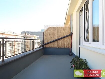 Praha  Pankrác / Nusle, byt 2+KK u Parku Jezerka