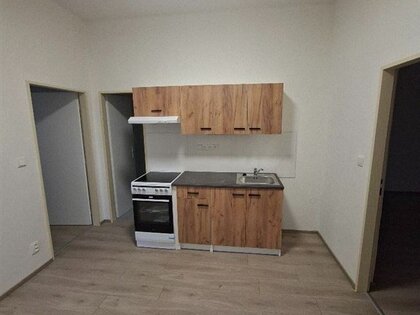 Praha 8 / Libeň,  byt 2+1 po kompletní rekonstrukci