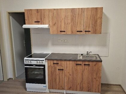 Praha 8 / Libeň,  byt 2+1 po kompletní rekonstrukci