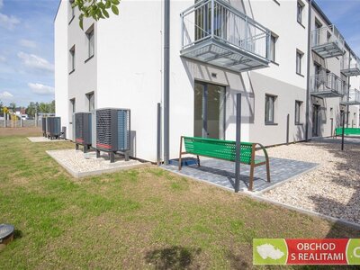 Kostelec nad Černými lesy, 2+KK, terasa, balkon