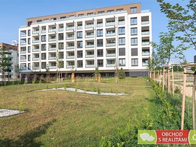 Praha 5 / Barrandov / Hlubočepy, byt 1+KK (44,5m2) s velkou lodžií