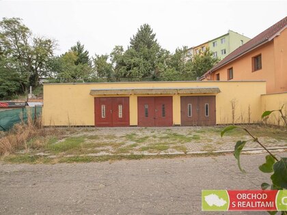Nětčice u Kyjova  samostatná stavba garáží