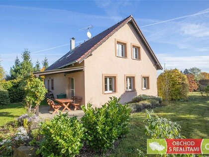Prodej samostatného rodinného domu 4+1 Ládví / Kamenice, pozemek 912 m2