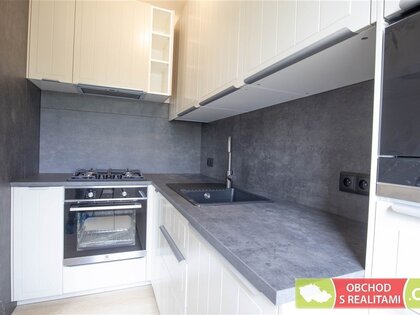 Praha 4  Kamýk, bytová jednotka 4+1, zahrada