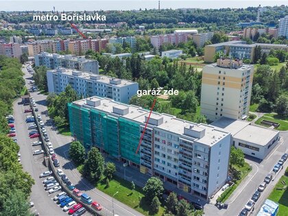 Praha / Vokovice, garáž 16 m2 na prodej