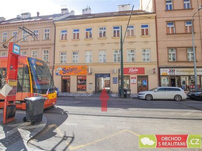 Praha  Karlín, garáž k pronájmu